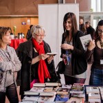 Comprando libros