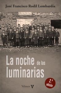 La noche de las luminarias en el Bibliotren