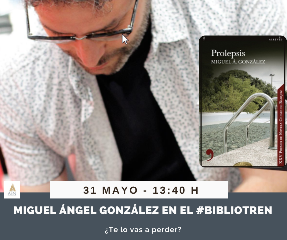 Miguel Ángel González en el Bibliotren